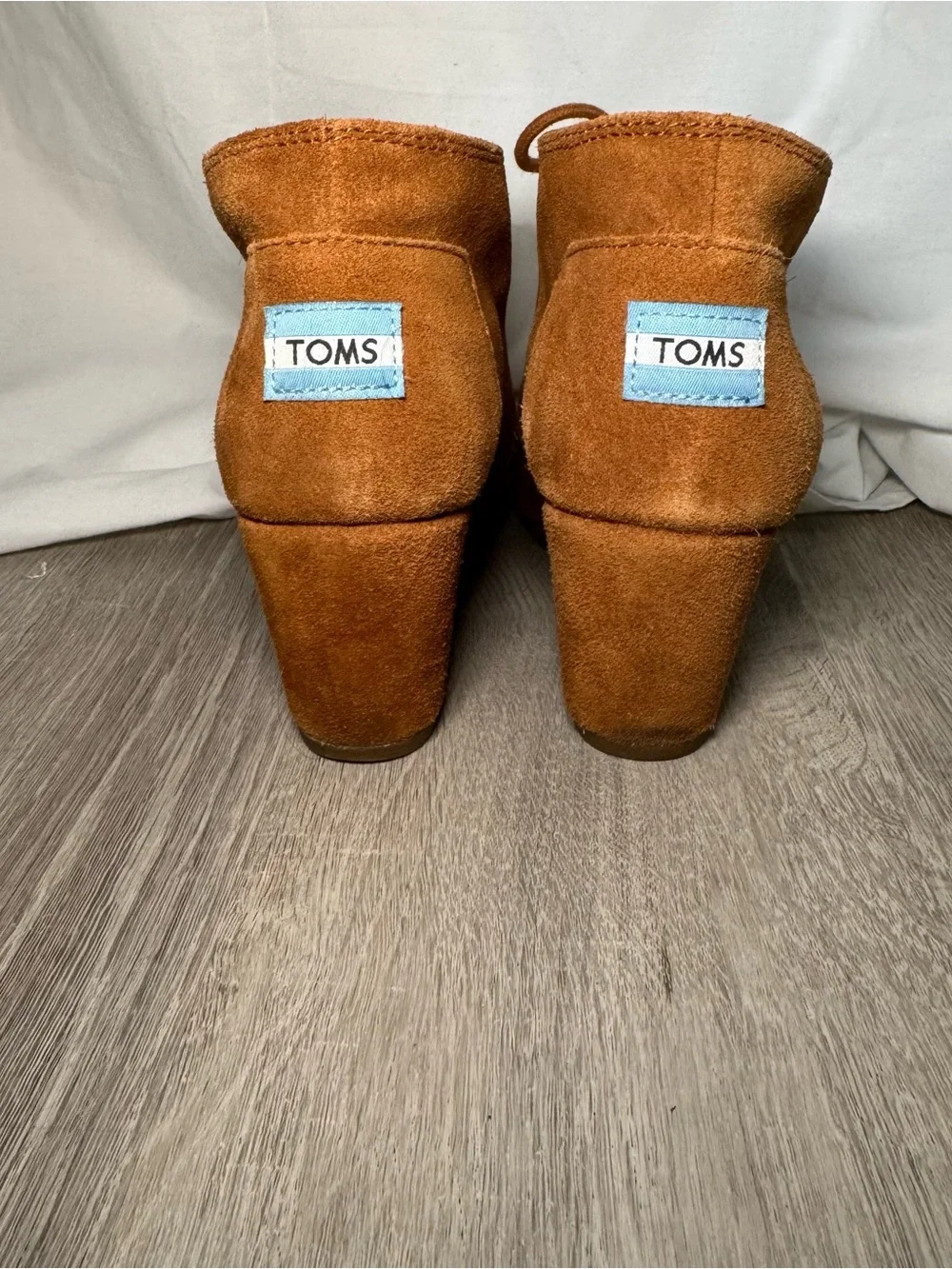 TOMS Suede Desert Wedge Booties Cognac Tan Brown 300513 Womens 7.5